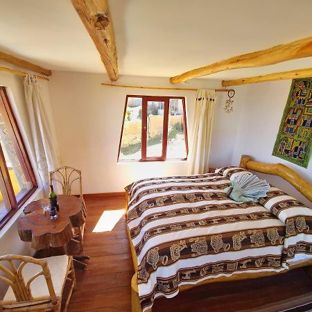Hostal Puerta Del Sol Isla del Sol 외부 사진